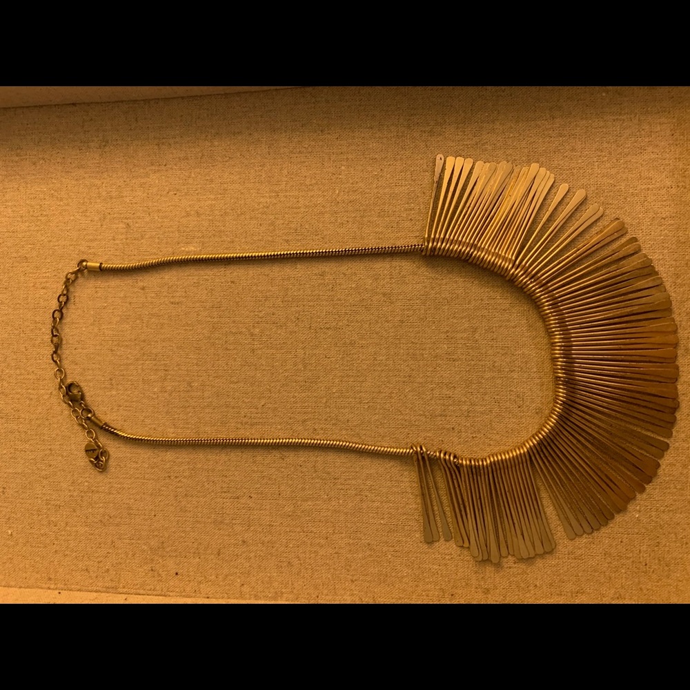 Stella & Dot fringe necklace